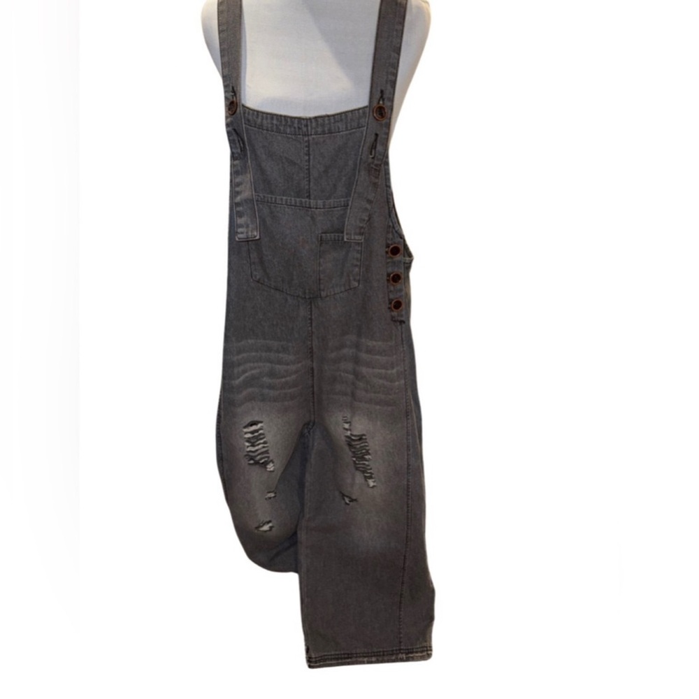 NWT - Black Easel Cropped Oversized Overalls! Women's Large